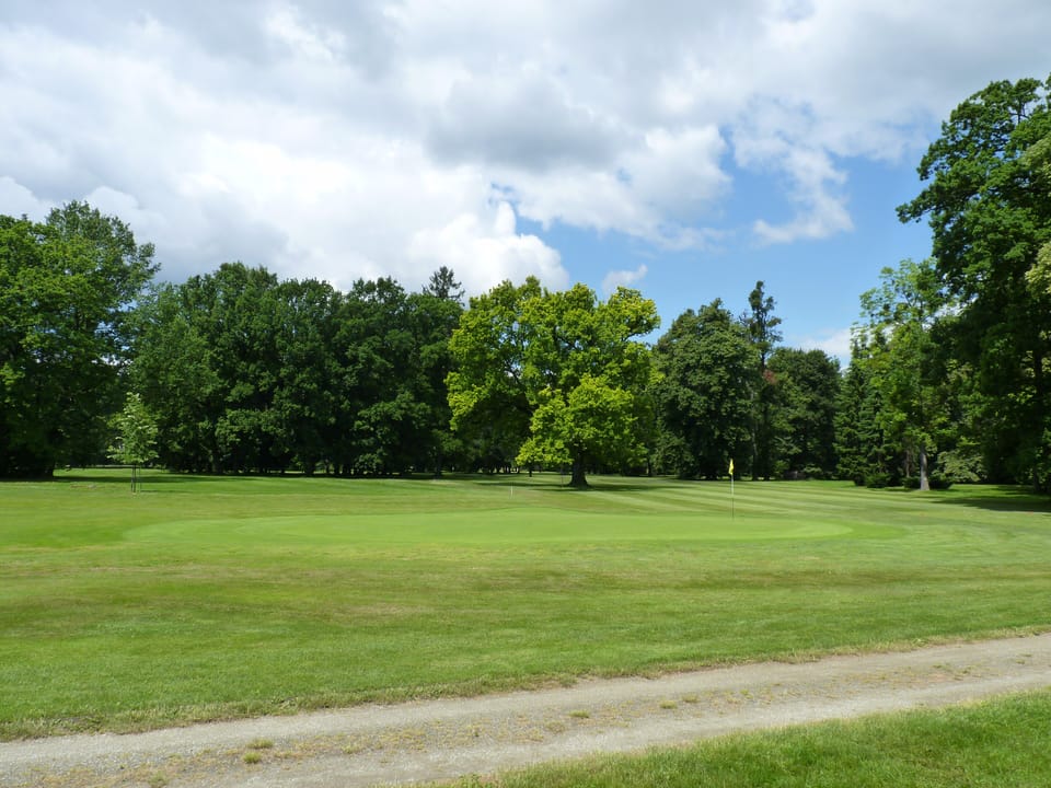 Zámek Kravaře, golfové hřiště