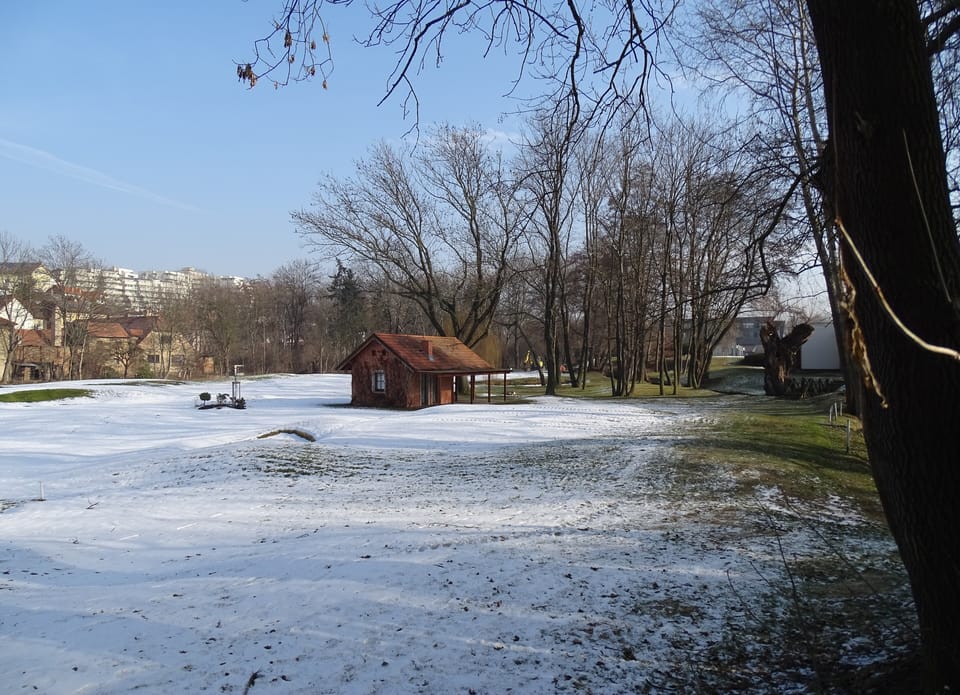 Záběhlice, golfiště u ulice K vodě